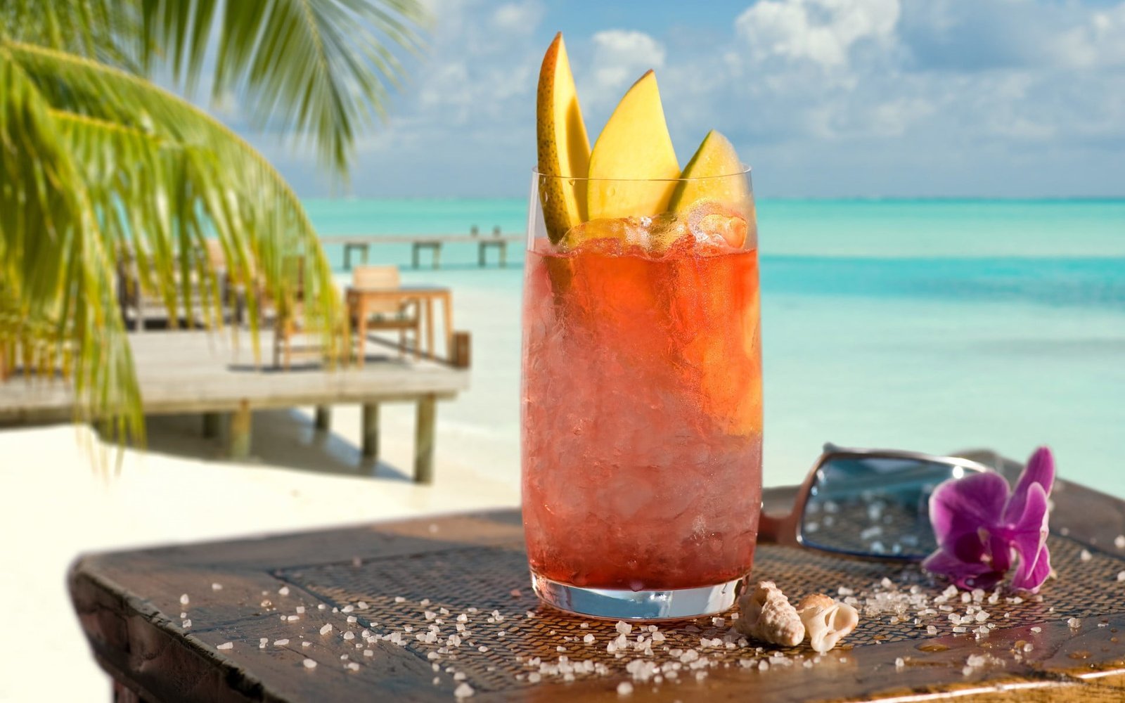 red liquid cocktails drinking glass tropical beach food and drink 2k
