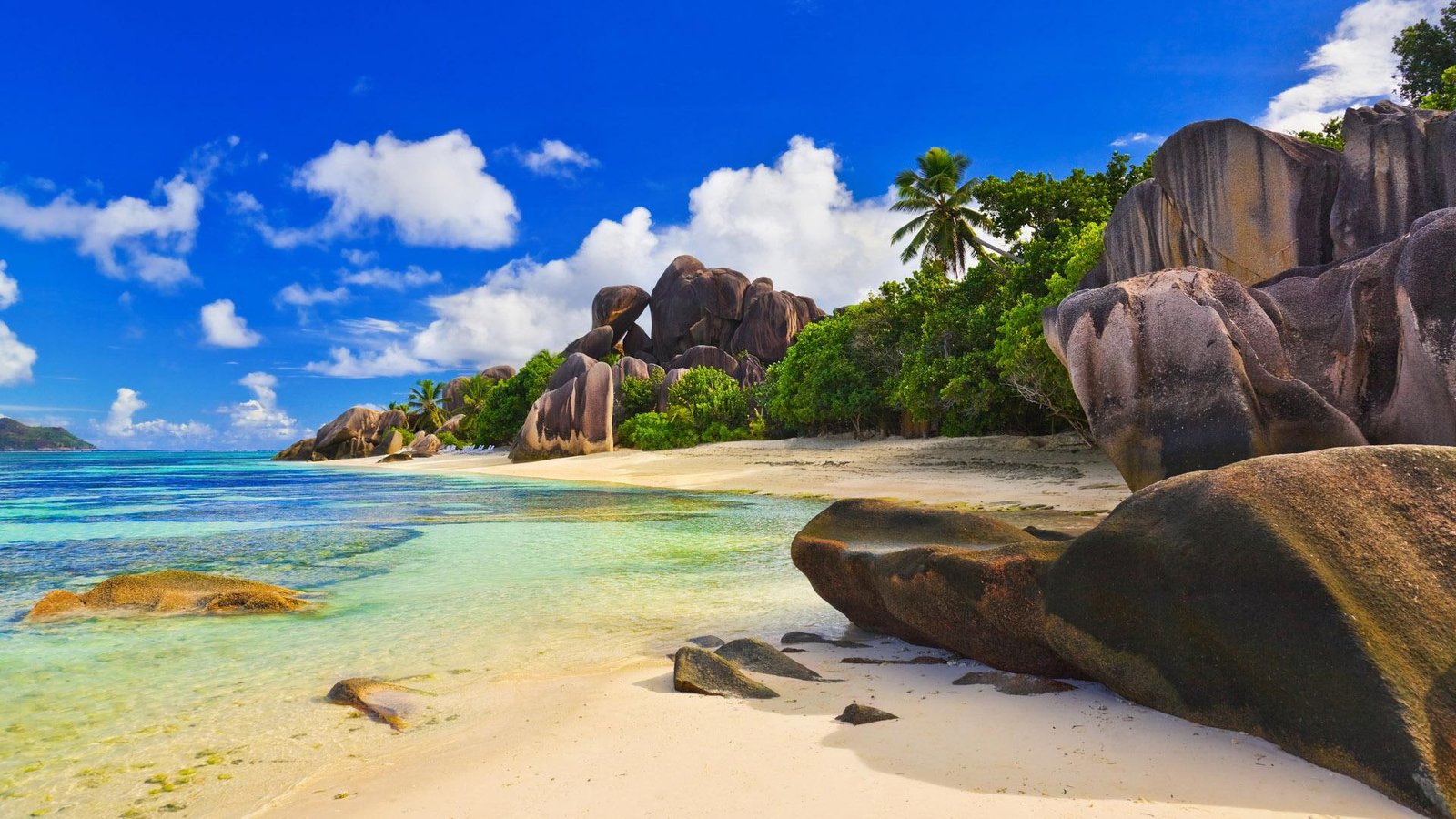 amazing tropical beach sky rock water object solid 2k