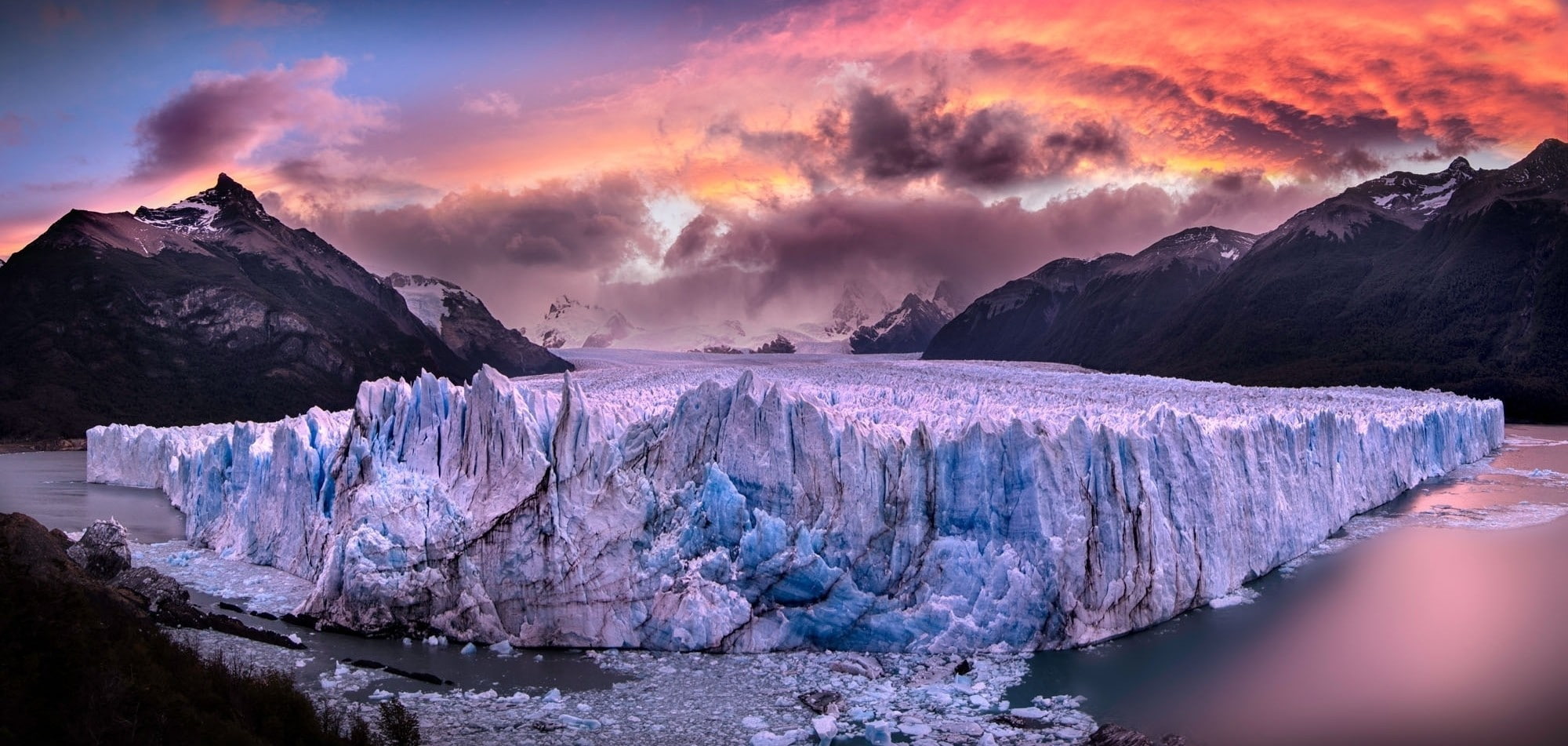 glaciers Perito Moreno Argentina sunset sea mountains 2k