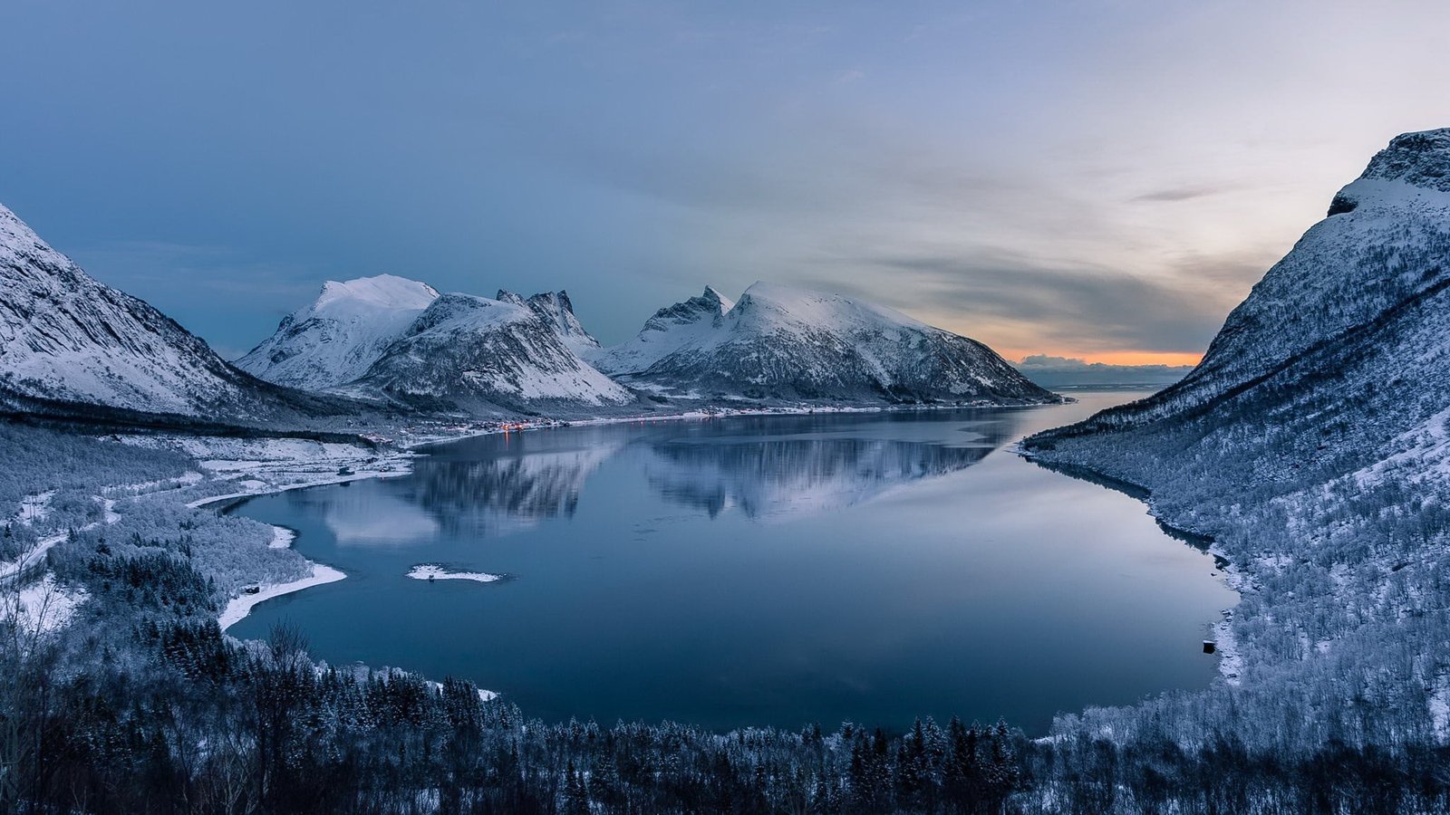 lake surrounded by mountains winter sky nature landscape 2k