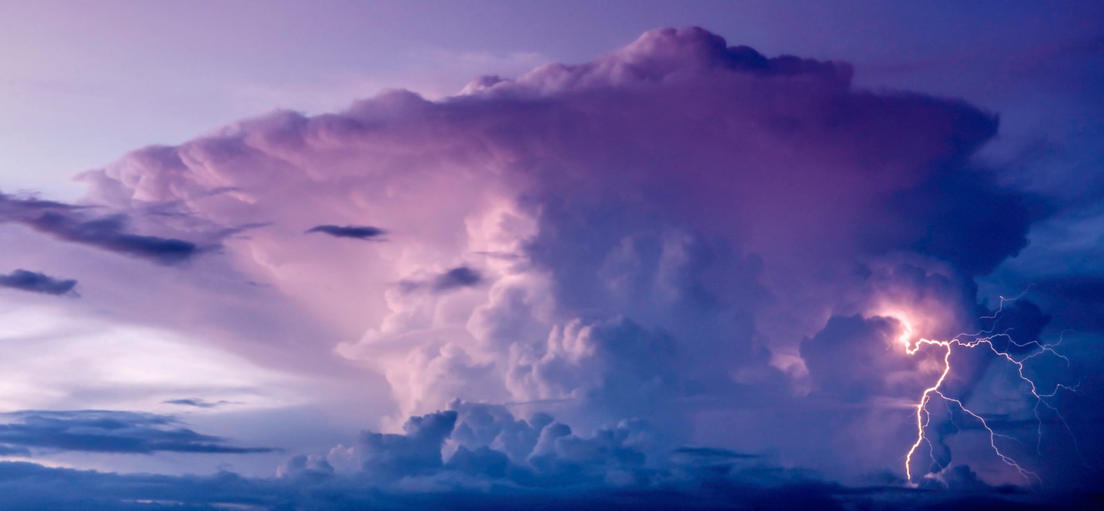 comulu nimbus clouds with lighting Sunset Explosion sunsets 2k 4k 5k