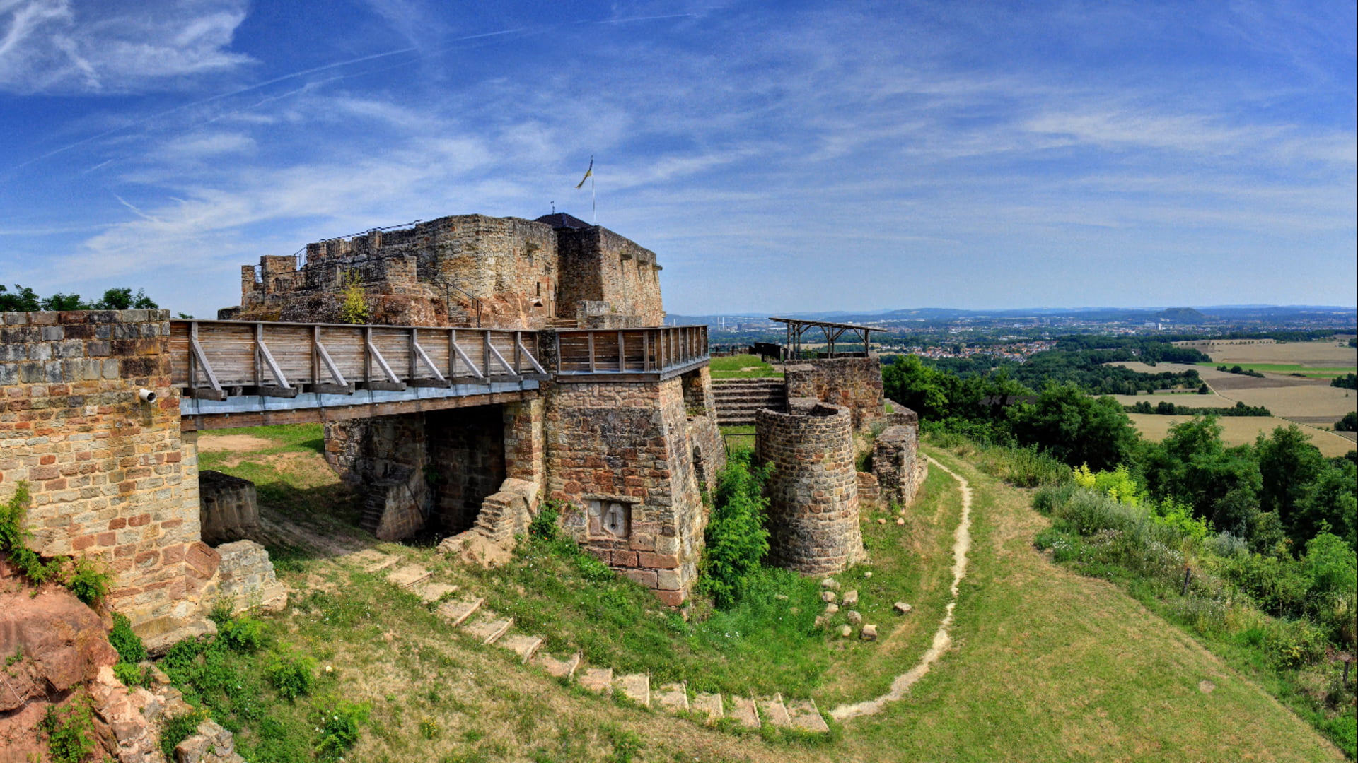 castle ruins clear sky clouds midevil England 2k
