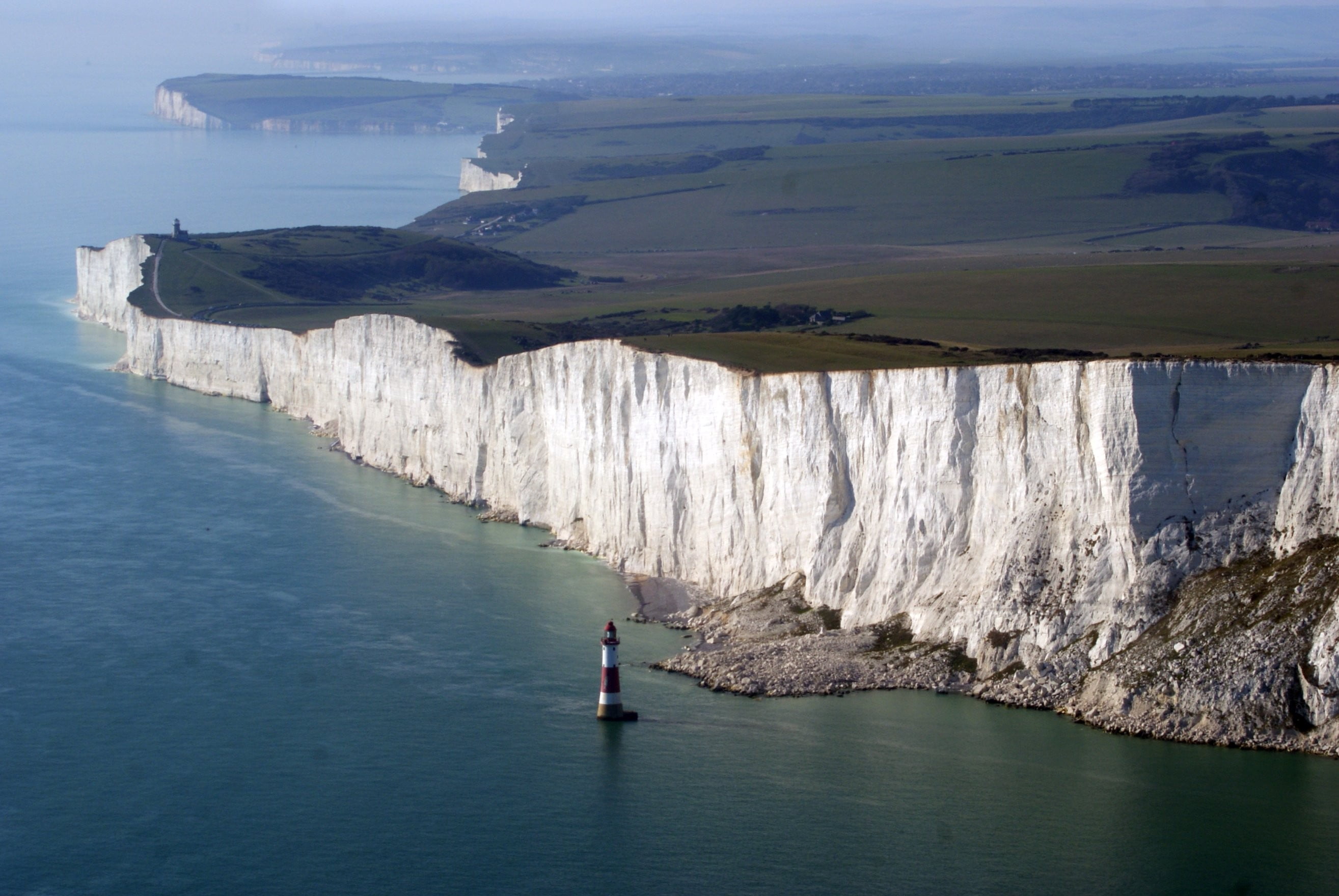 green grass field nature landscape cliff England Seven Sisters 2k