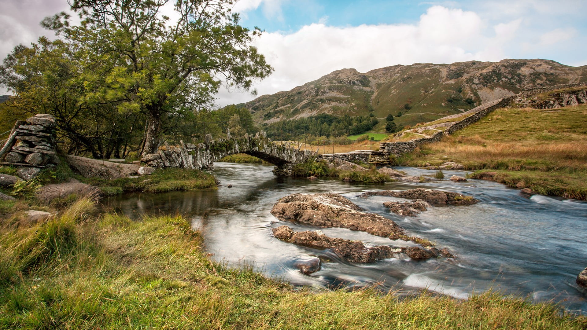nature valley water landscape river mountain shore natural depression 2k