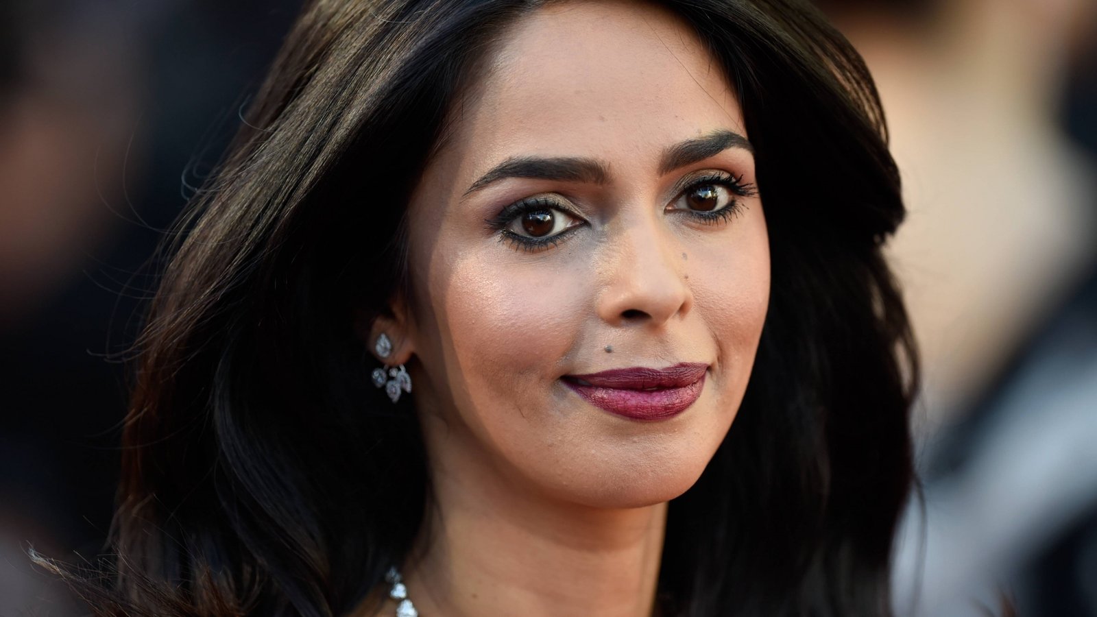 Mallika Sherawat poster bollywood 2k 4k
