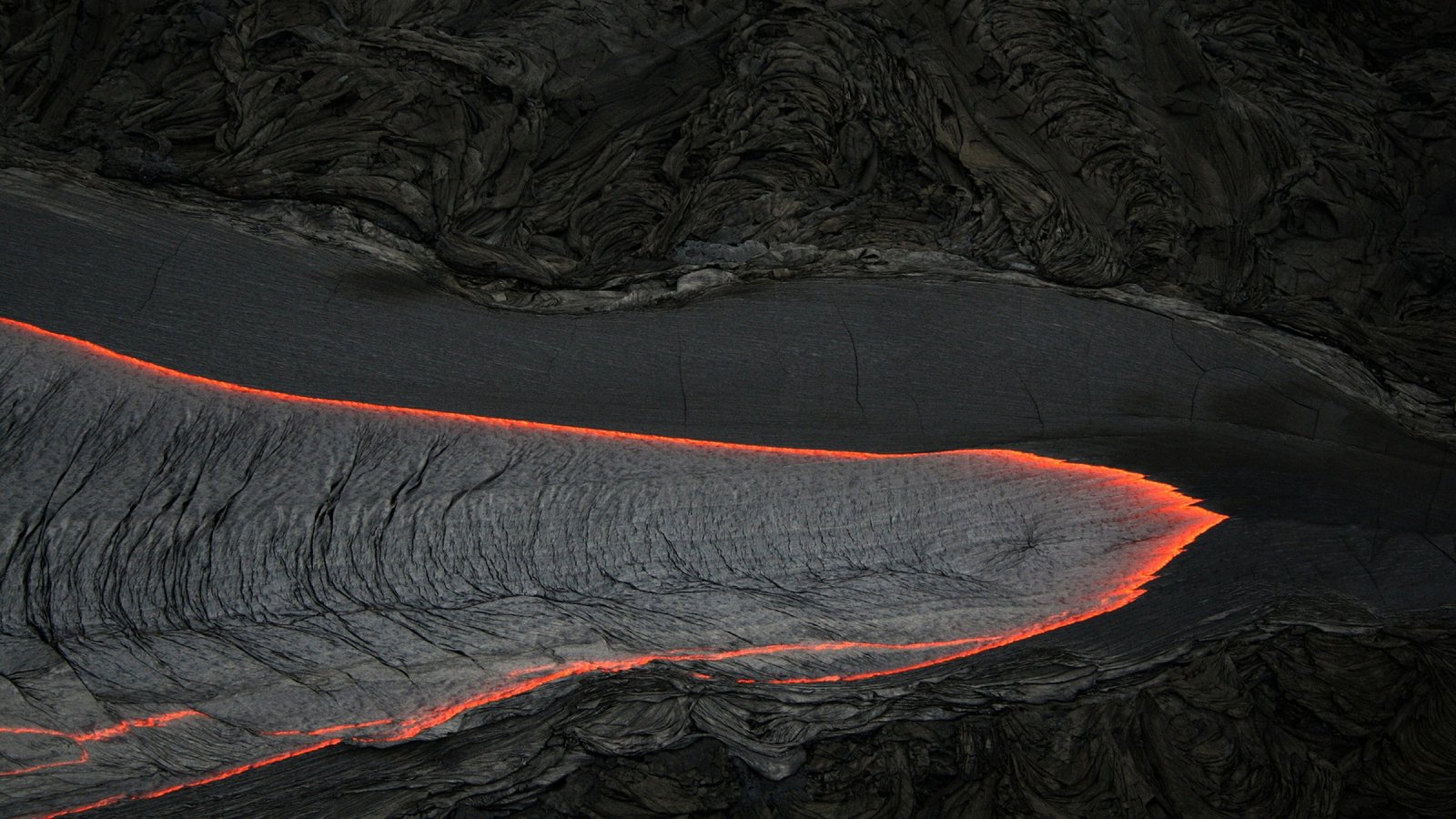 black and red lava photography landscape volcano nature geology 2k