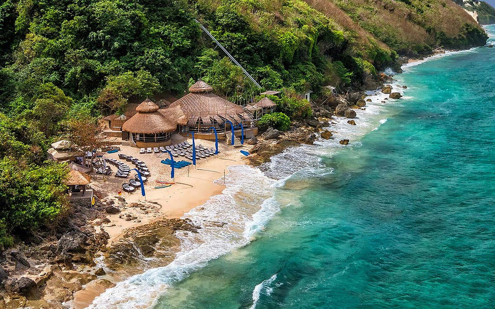 Karma Beach Bali Coastline In Indonesia Photo 2k