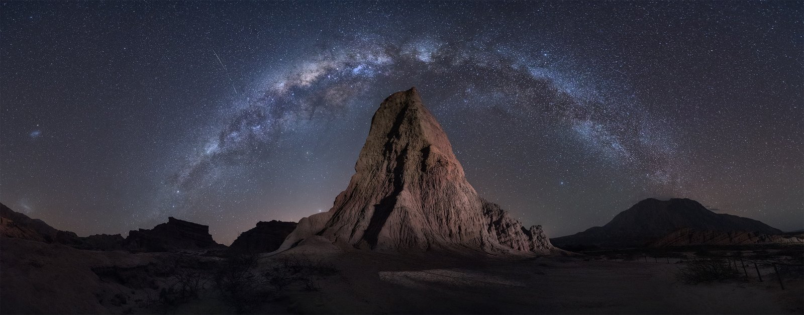 landscape photography stars Milky Way night nature dual monitors 2k