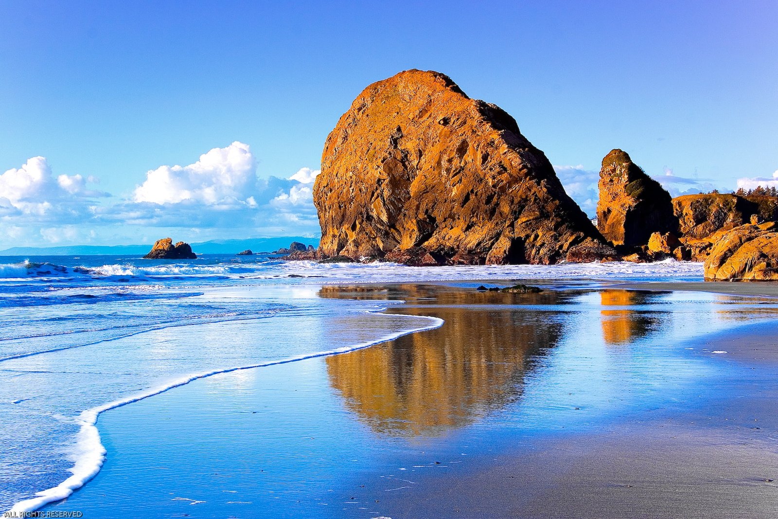 clouds nature skies sea beaches Technology Windows HD Art 2k