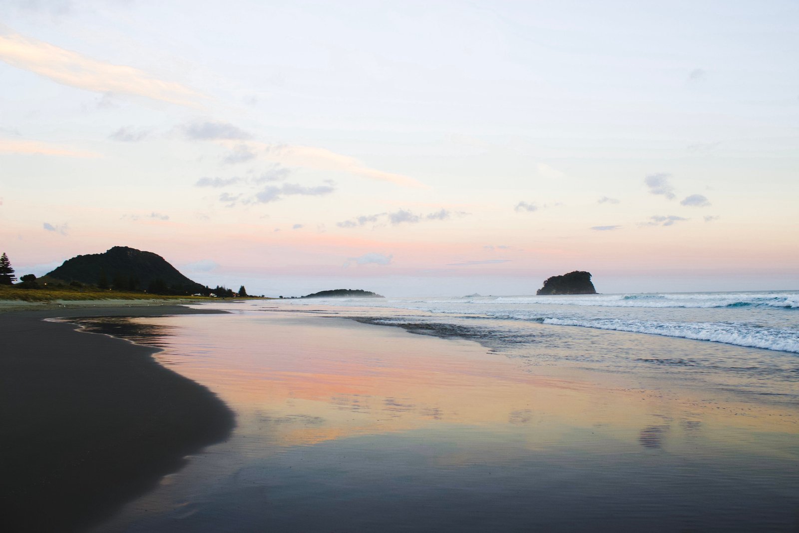 water ocean nature outdoors sea land shoreline bay of plenty 2k 4k 5k