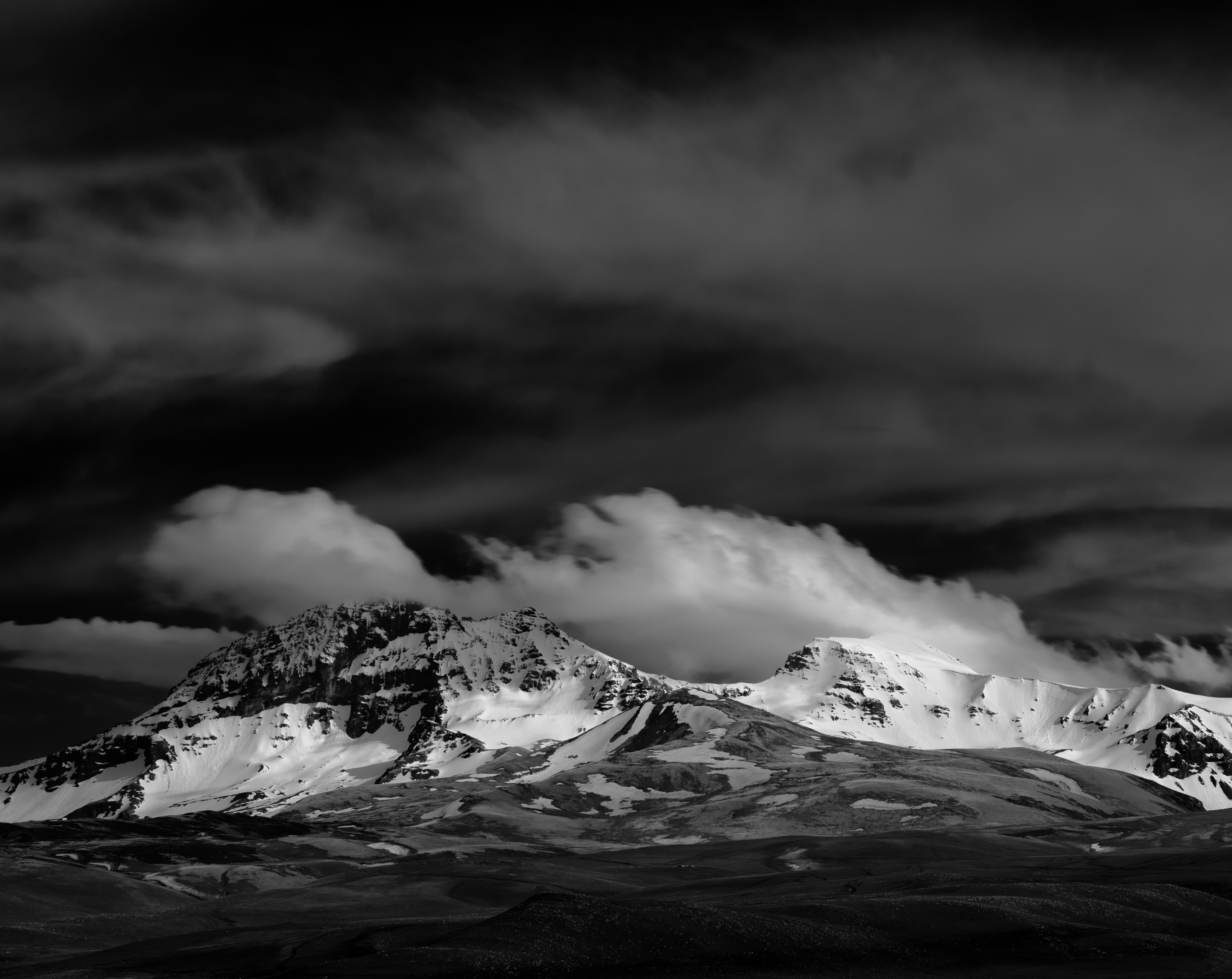 Armenia Aragats Hayk mountain ranges Black and White Dark 2k 4k 5k