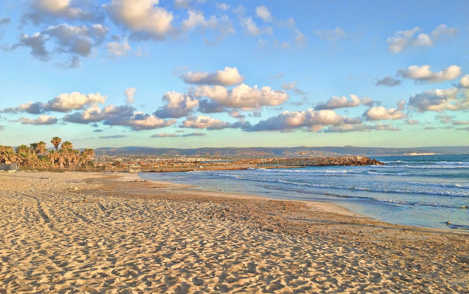 tyre tyr sour lebanon lebanese beach sky land sea water 2k