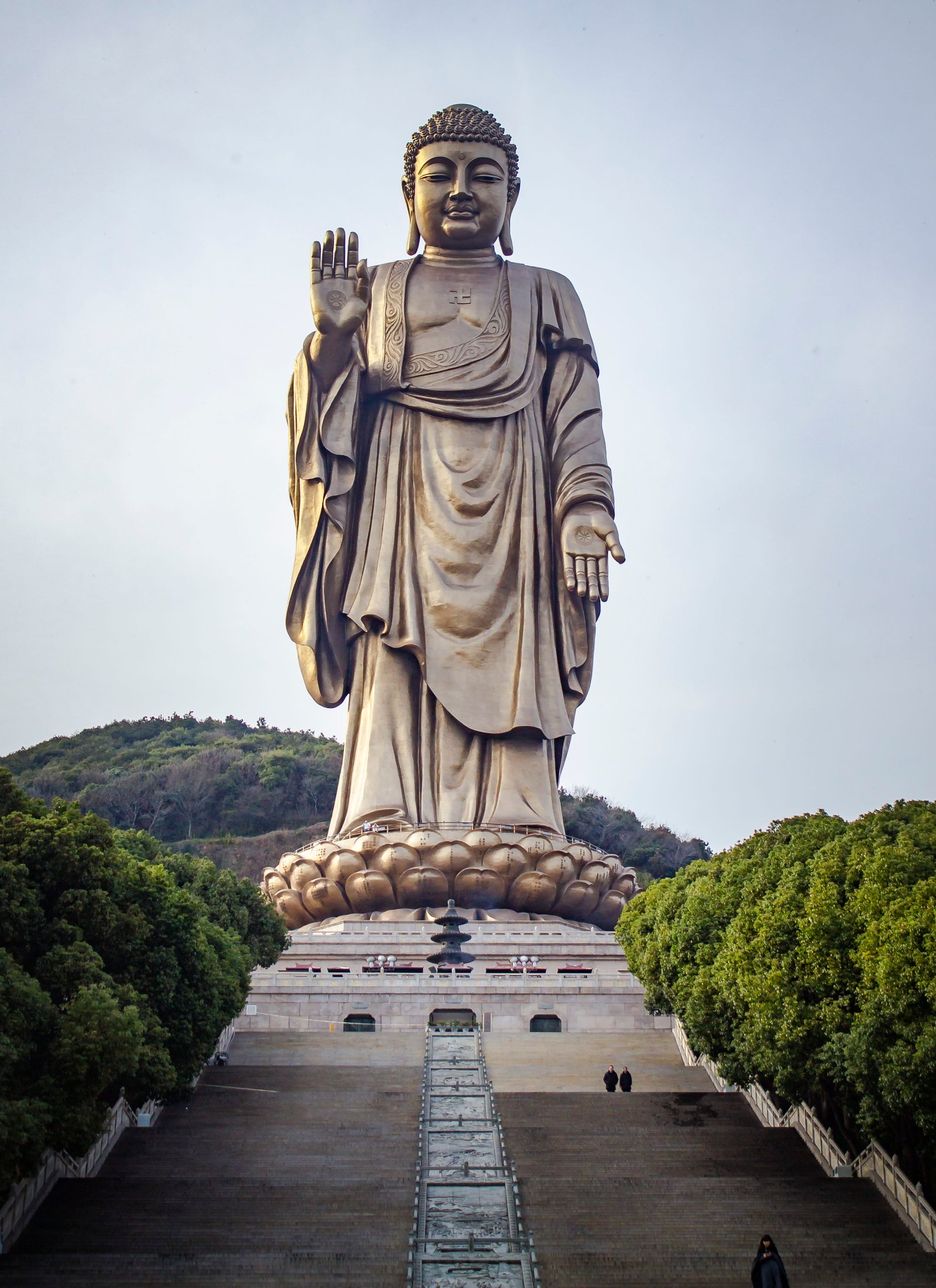 Gautama Buddha statue human representation sculpture art and craft 2k