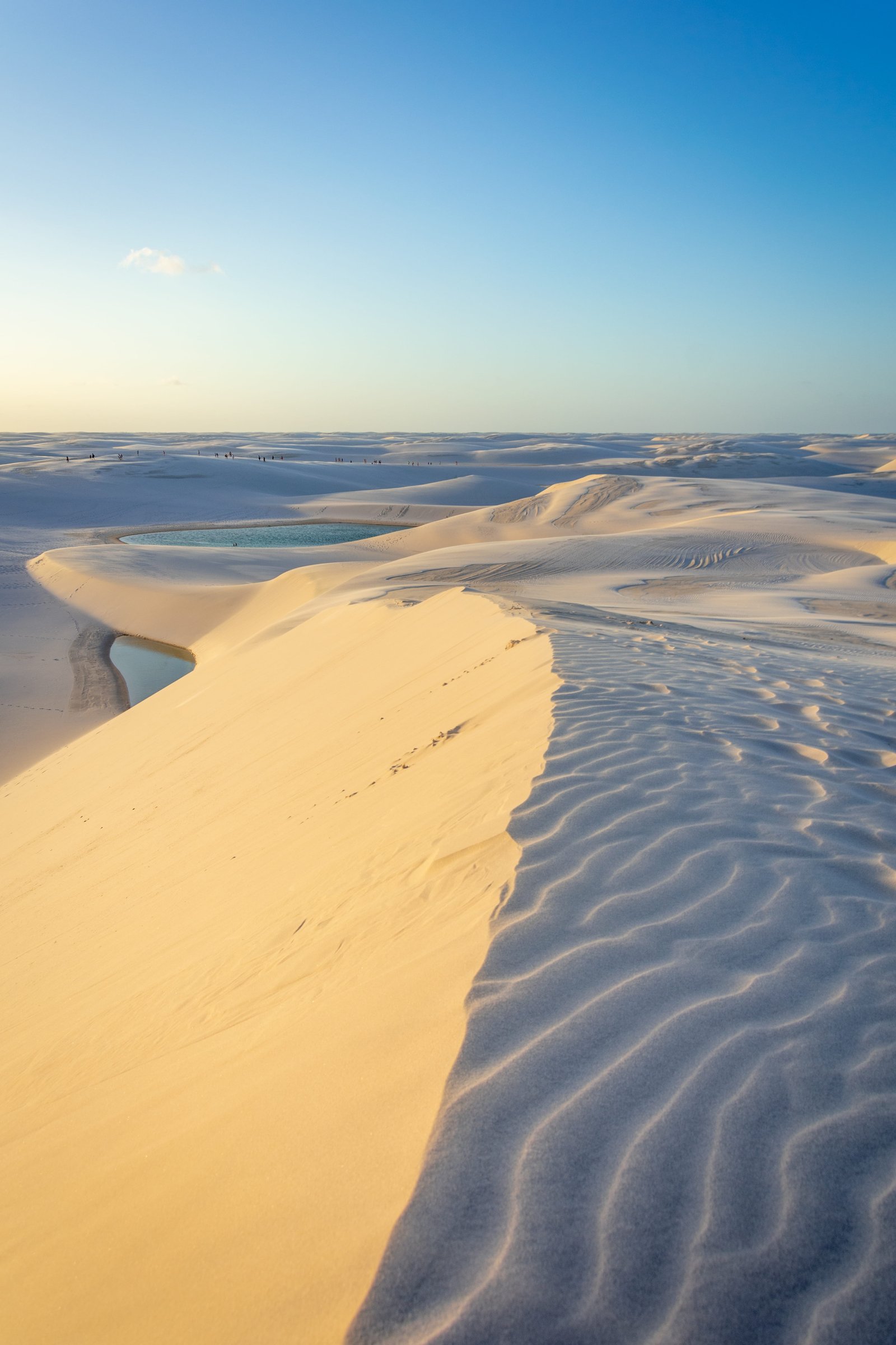 gold and dark sand dunes soil nature outdoors len ois maranhenses 2k 4k