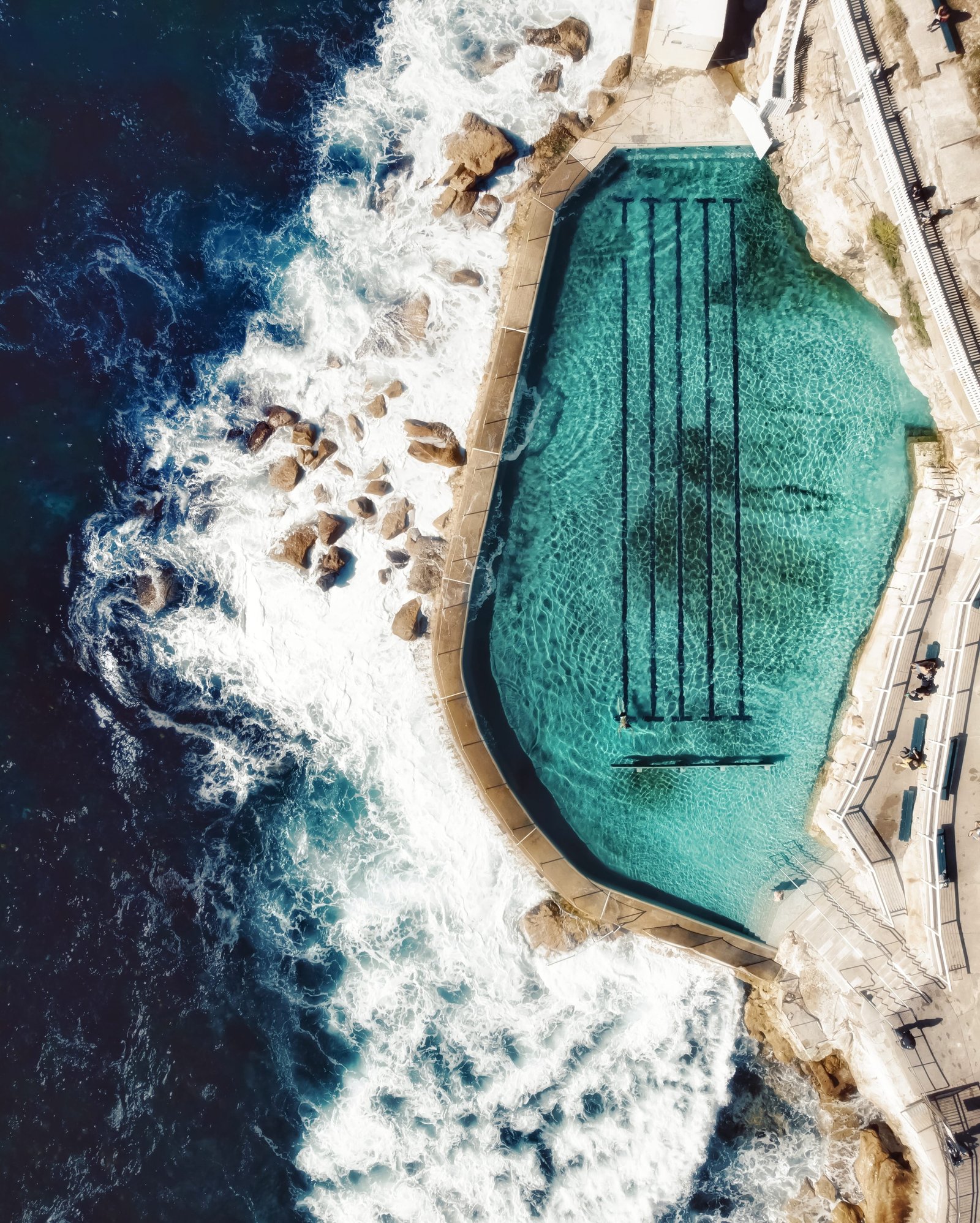pool beside beach aerial ocean shore rock bronte sydney 2k