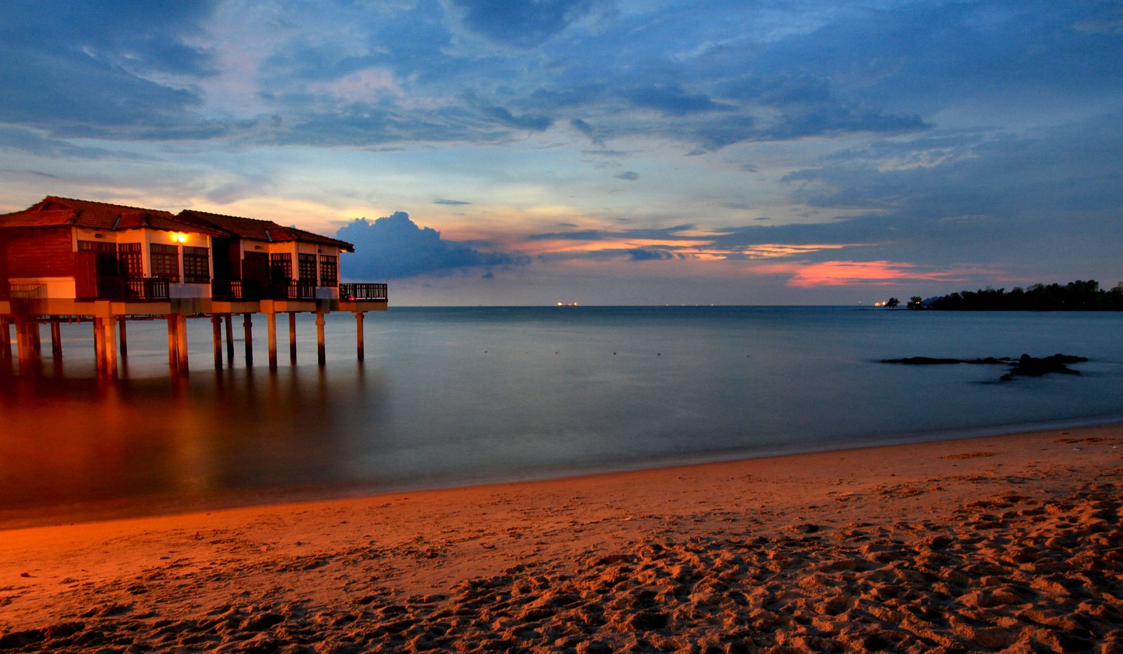 silhouette photography of beach under blue sky port dickson 2k 4k 5k