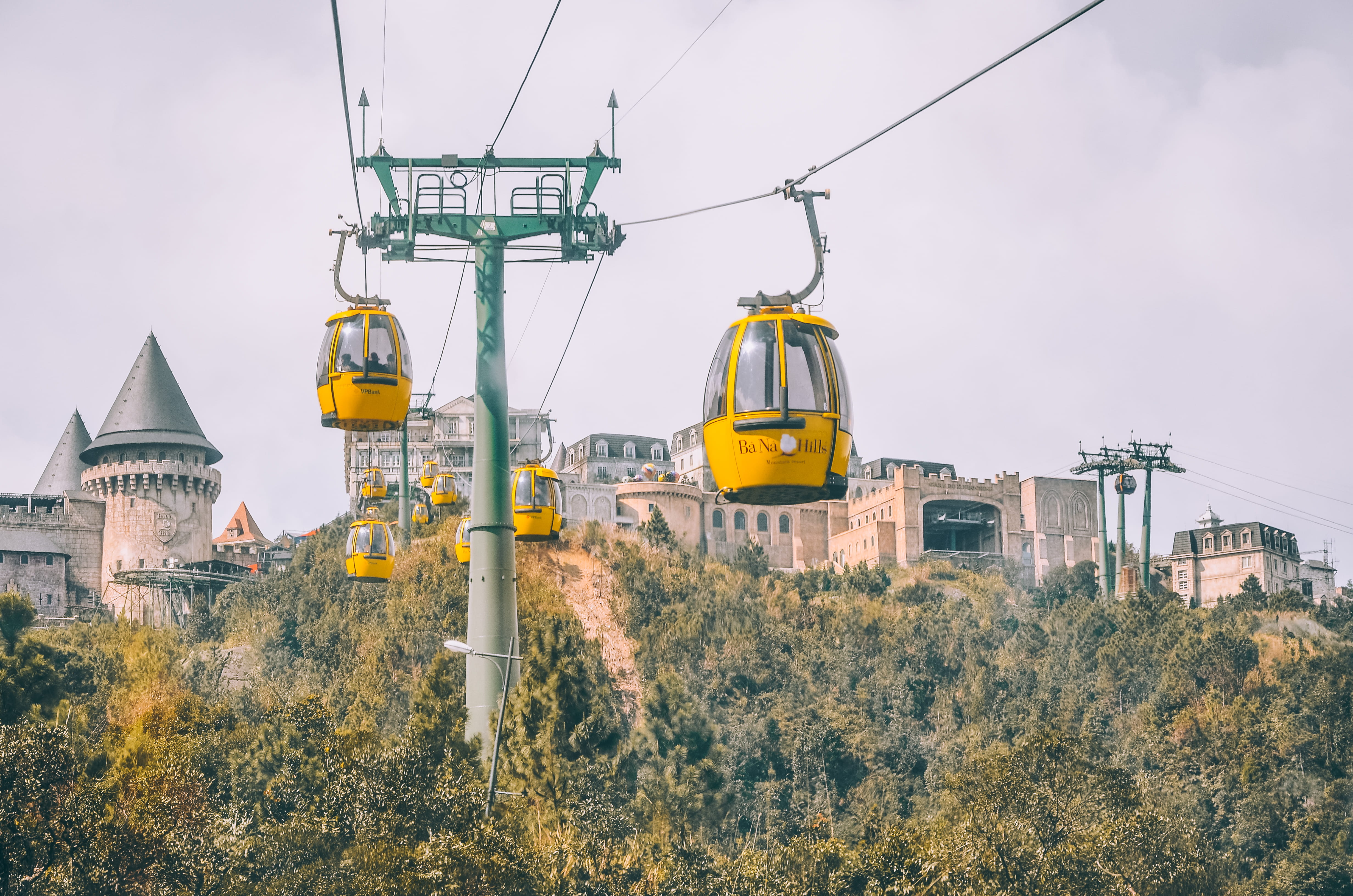 vietnam b n hills resort scenery castle cable car da nang 2k 4k 5k