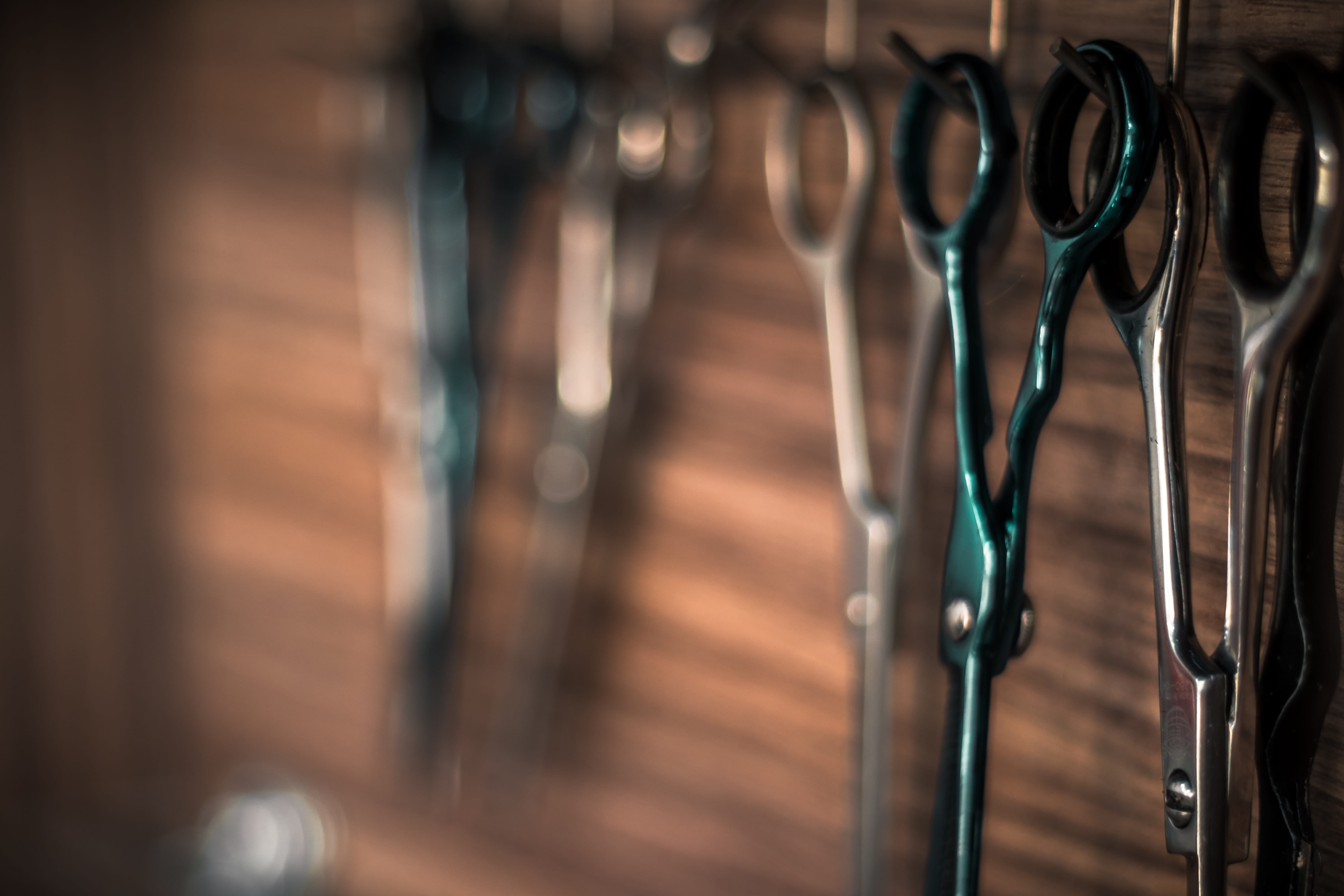 Blue and Silver Scissors barbershop blur city cut dark depth of field 2k 4k 5k