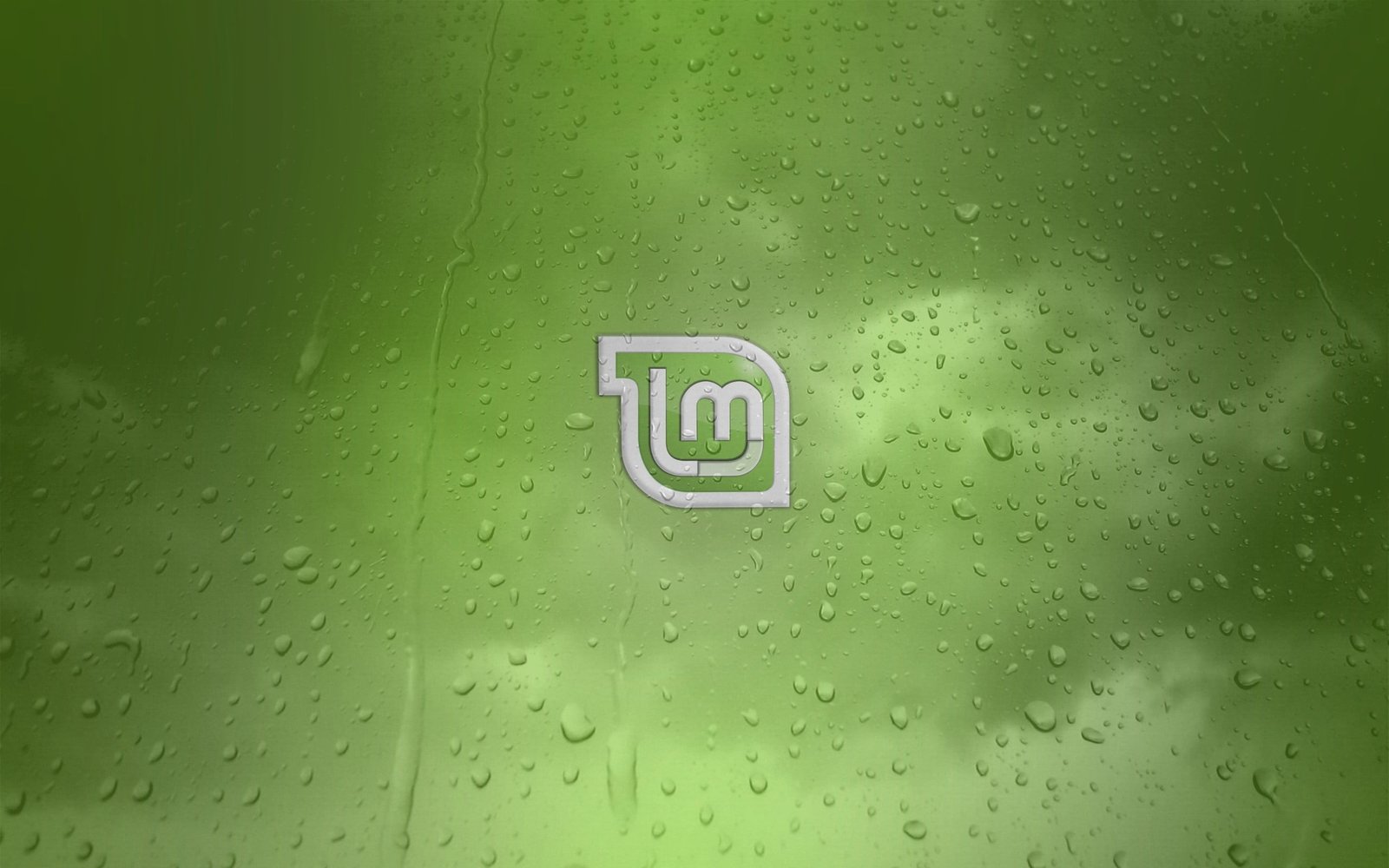 Linux GNU Mint wet water drop no people text indoors 2k