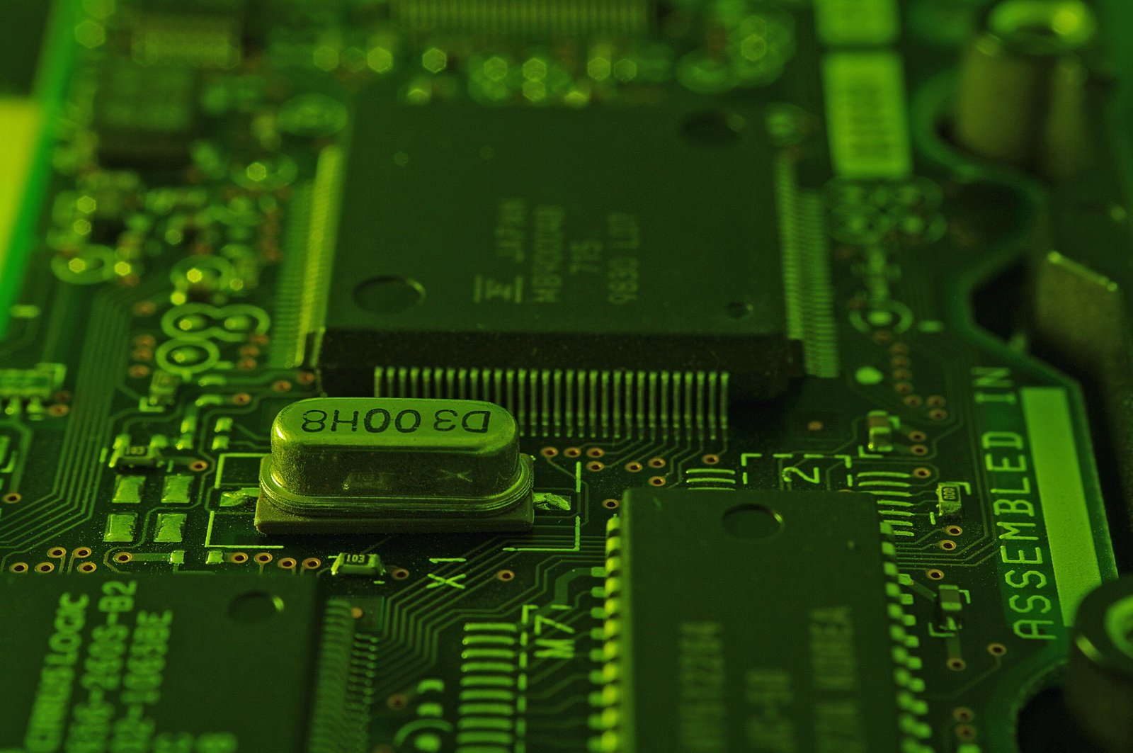 macro shot of motherboard Circuitry Microchip Close Up Circuit 2k 4k 5k
