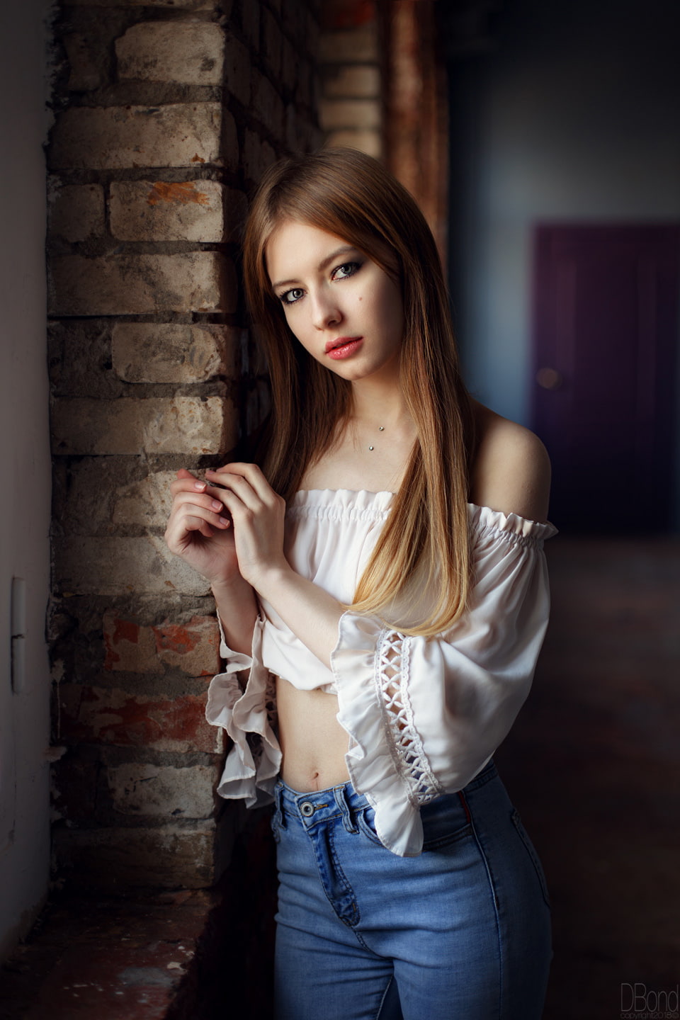 Alina Panevskaya women model brunette indoors portrait display