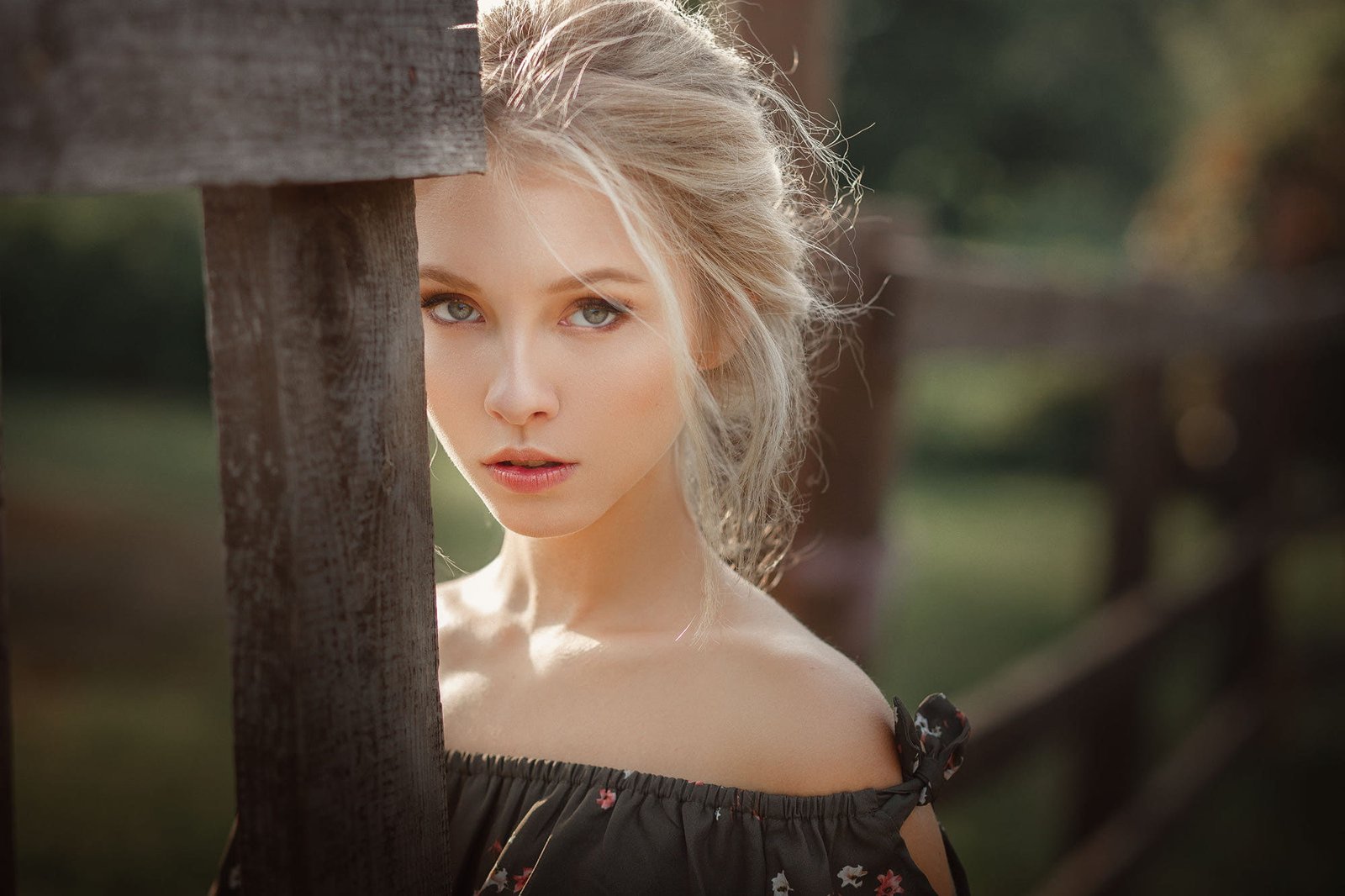 blonde women outdoors face bare shoulders Alice Tarasenko 2k