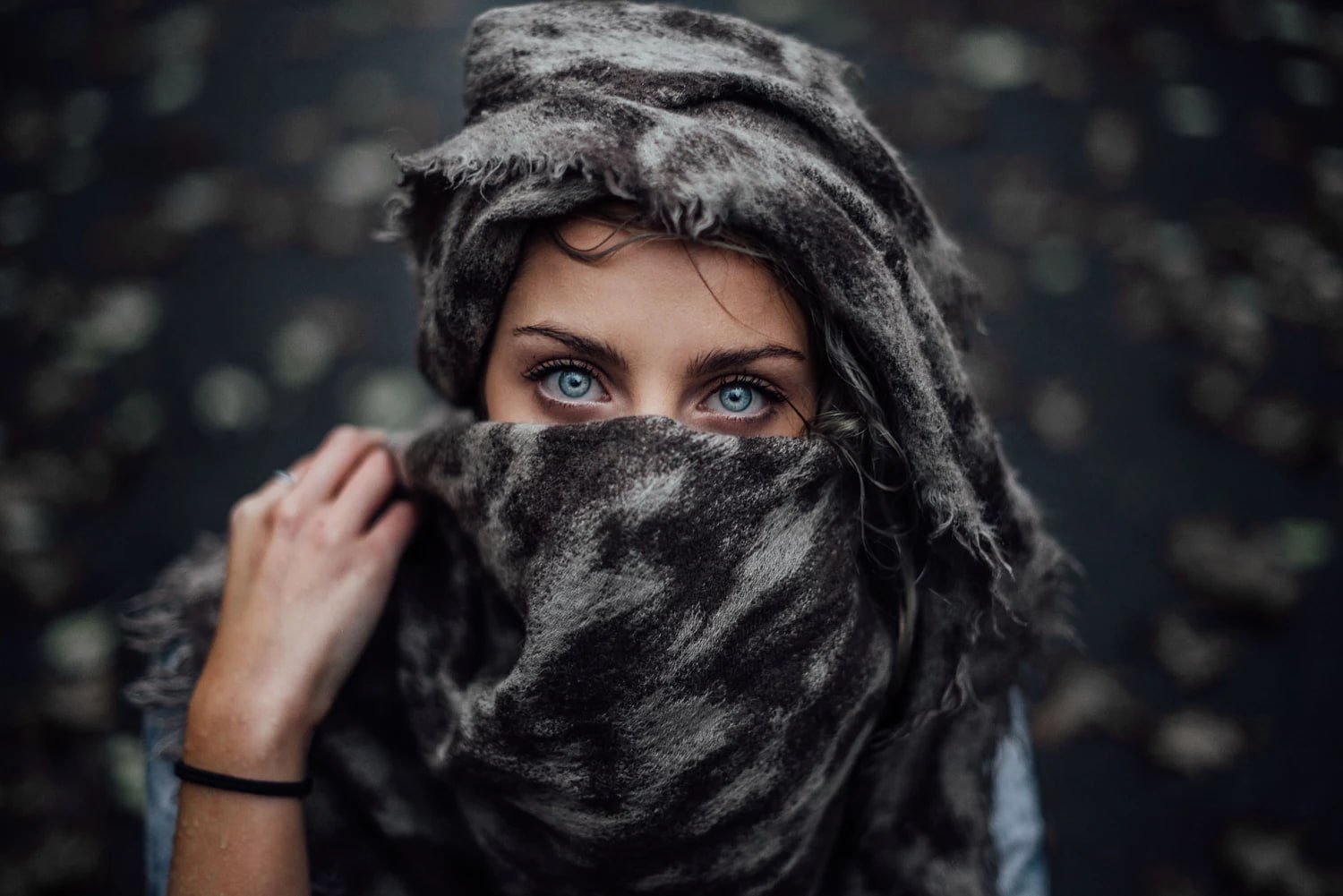 blue eyes depth of field model face portrait women outdoors 2k