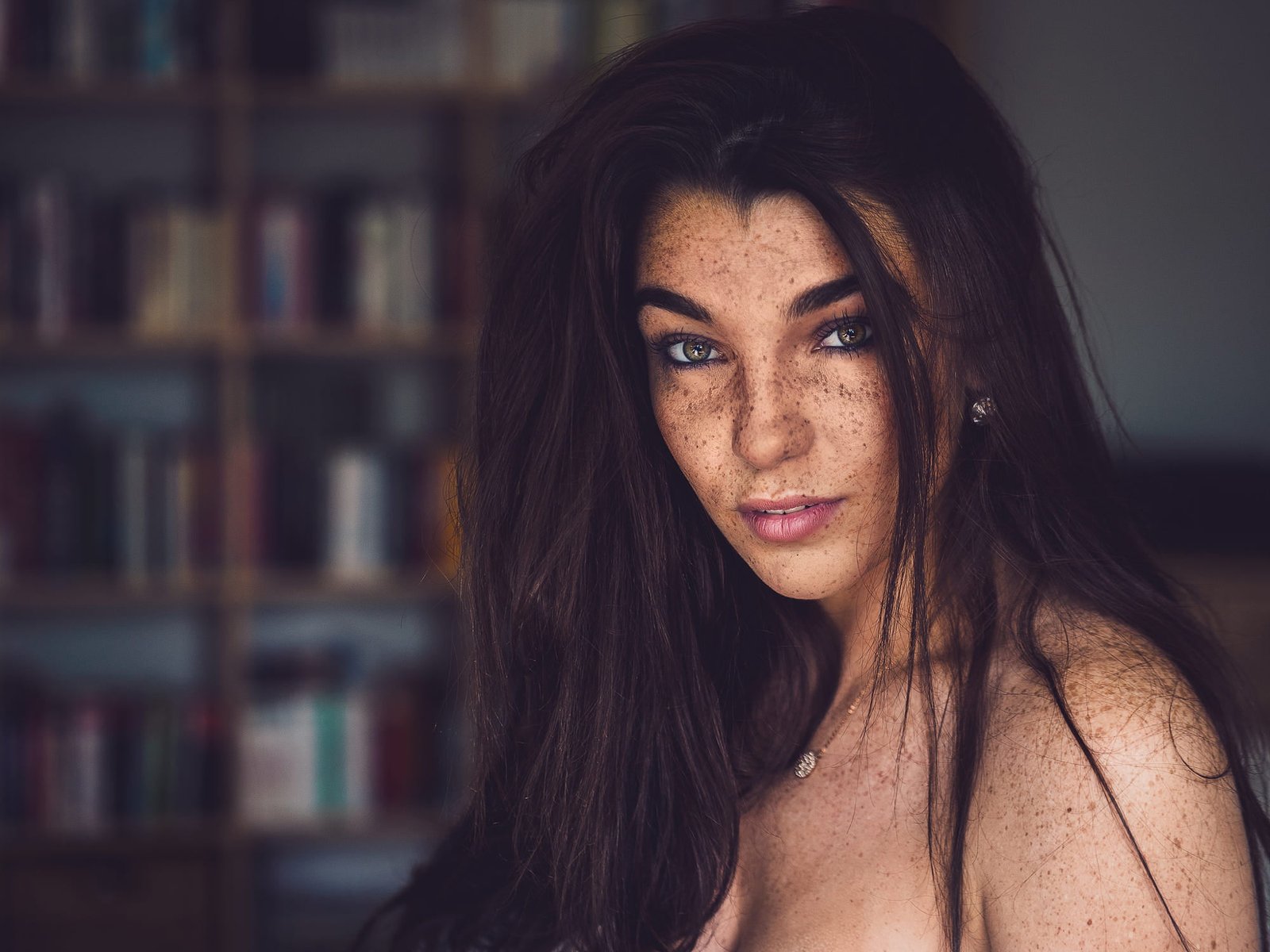 brown haired woman s face with freckles women brunette 2k