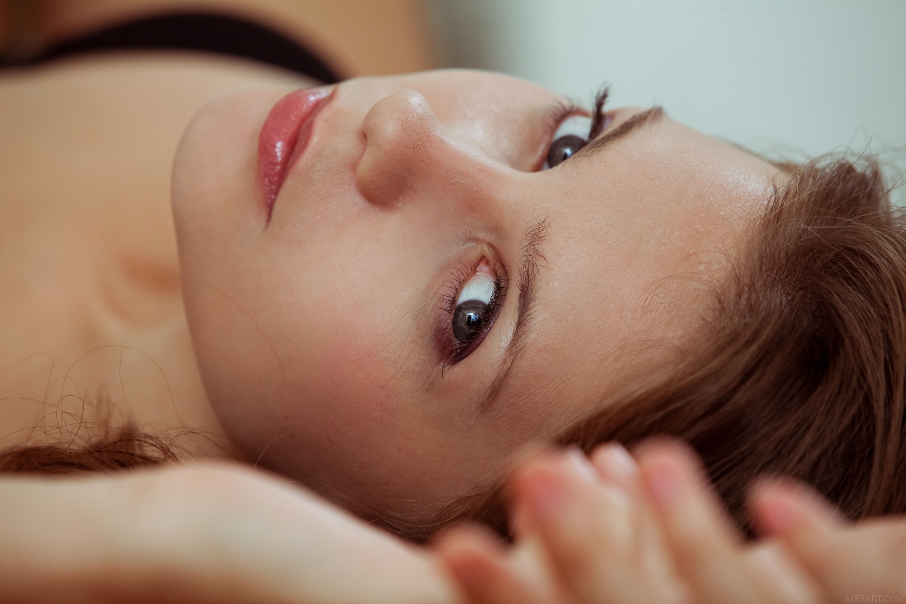 Emma Sweet closeup pink lipstick face MetArt Magazine brunette 2k