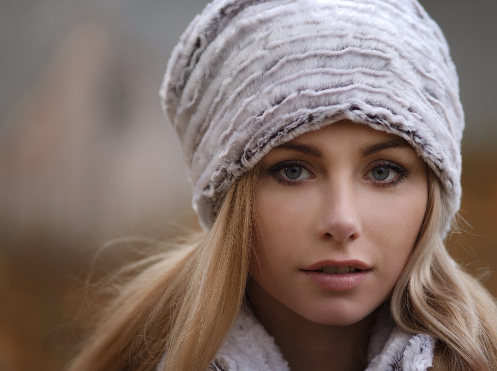 girl face sweetheart hat blonde the beauty young blue eyed 2k