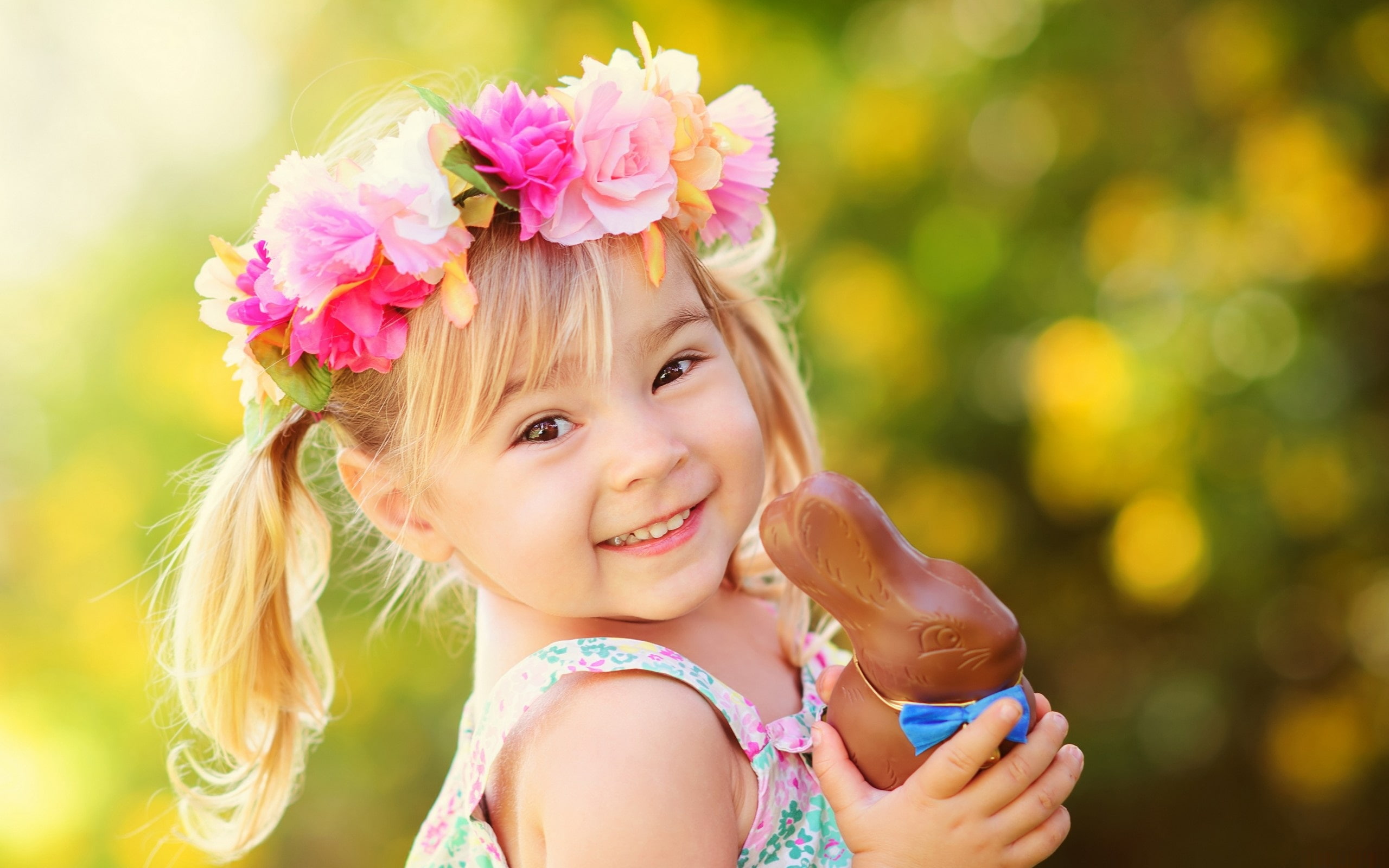 Kid Girl Smiling Lovely Flowers Blonde Toy Bokeh Photography brown wooden rabbit sculpture 2k