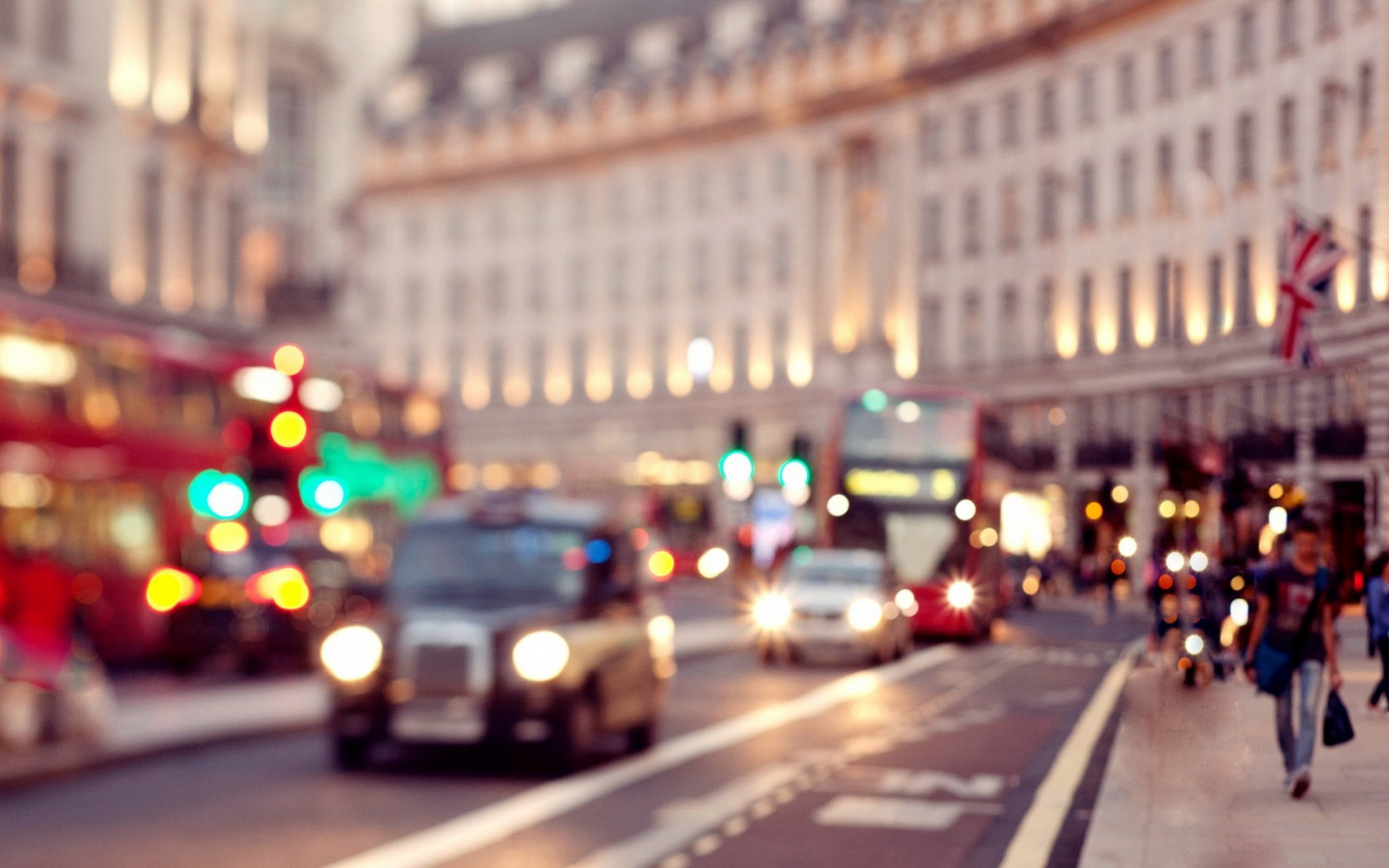 urban city London traffic blurred bokeh 2k 4k
