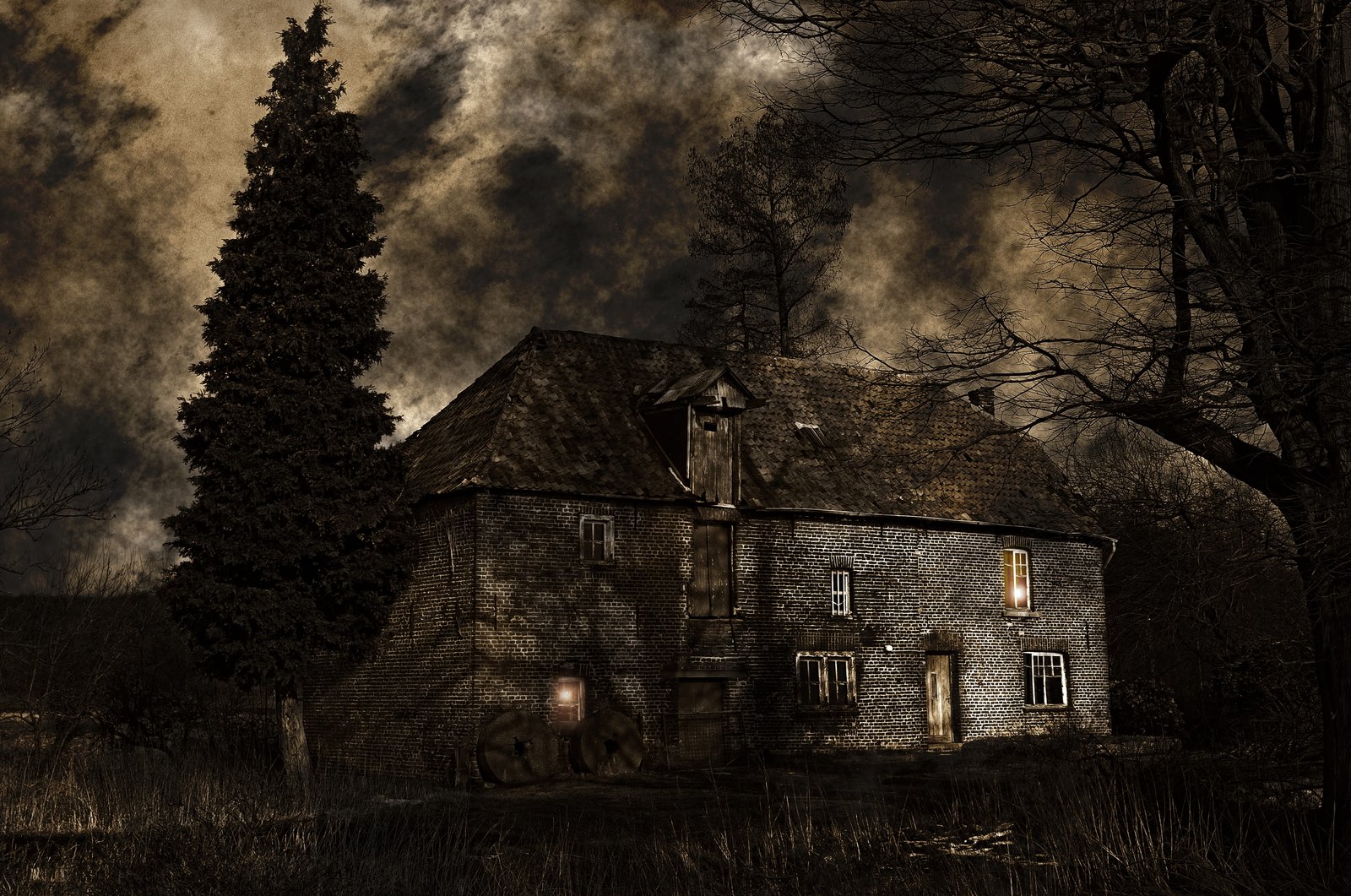 gray and brown concrete house painting fear building old facade 2k 4k 5k