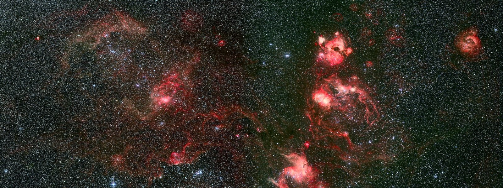 Dual Monitor dual screen Tarantula Nebula Space Stars HD Art widescreen dualmonitor dualscreen 2k
