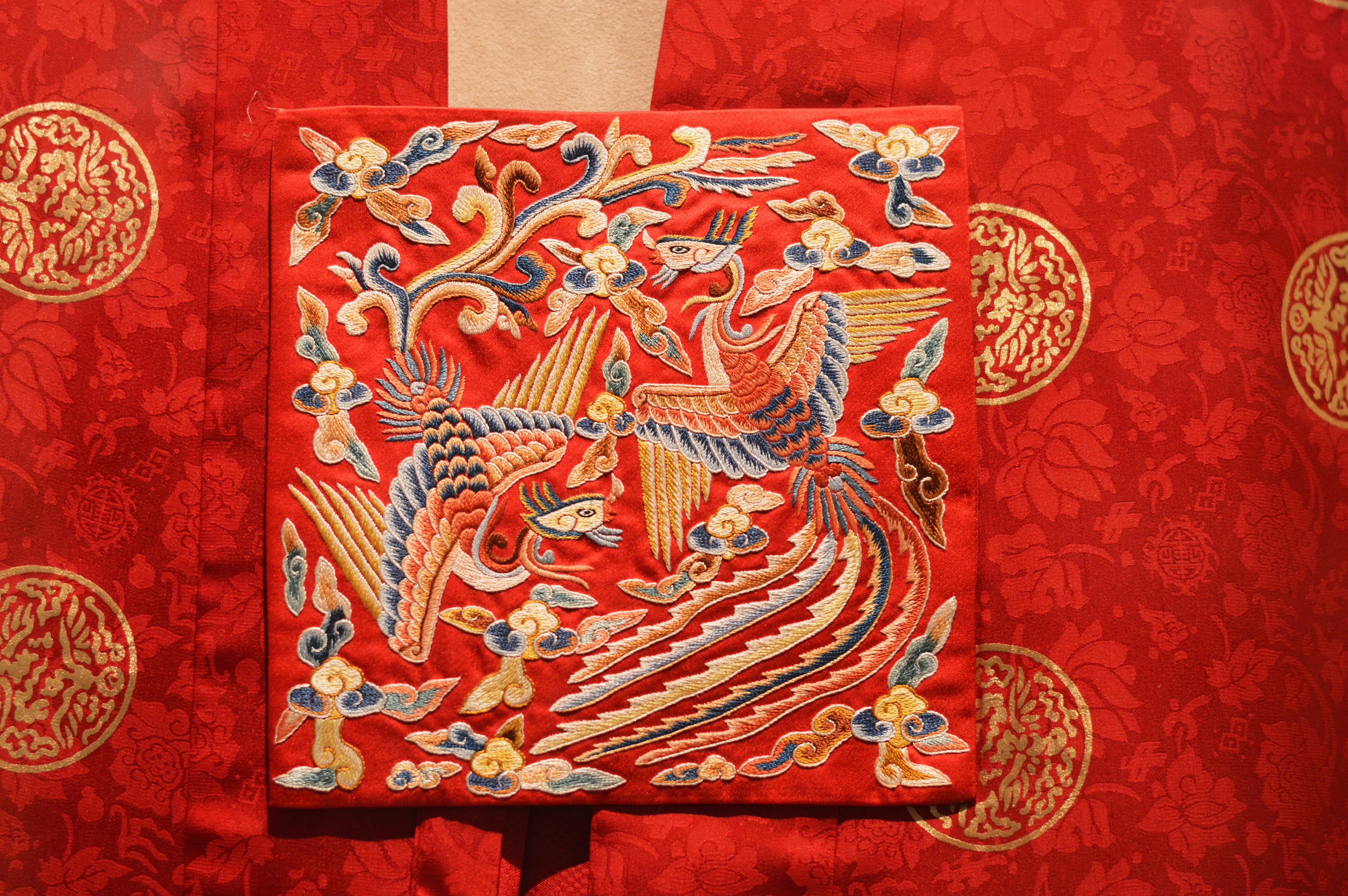 bird flower clothing embroidery korea traditional dress 2k 4k 5k