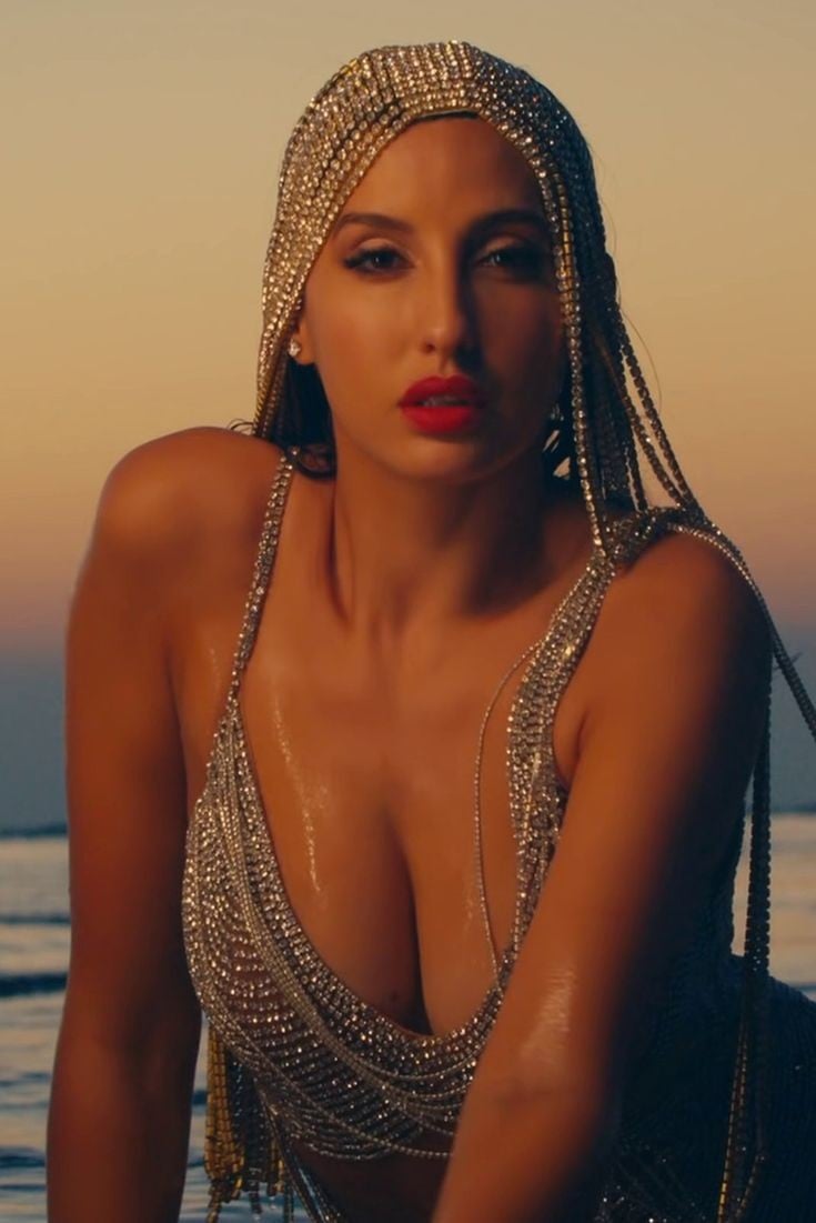 NORA FATEHI 4k wallpaper