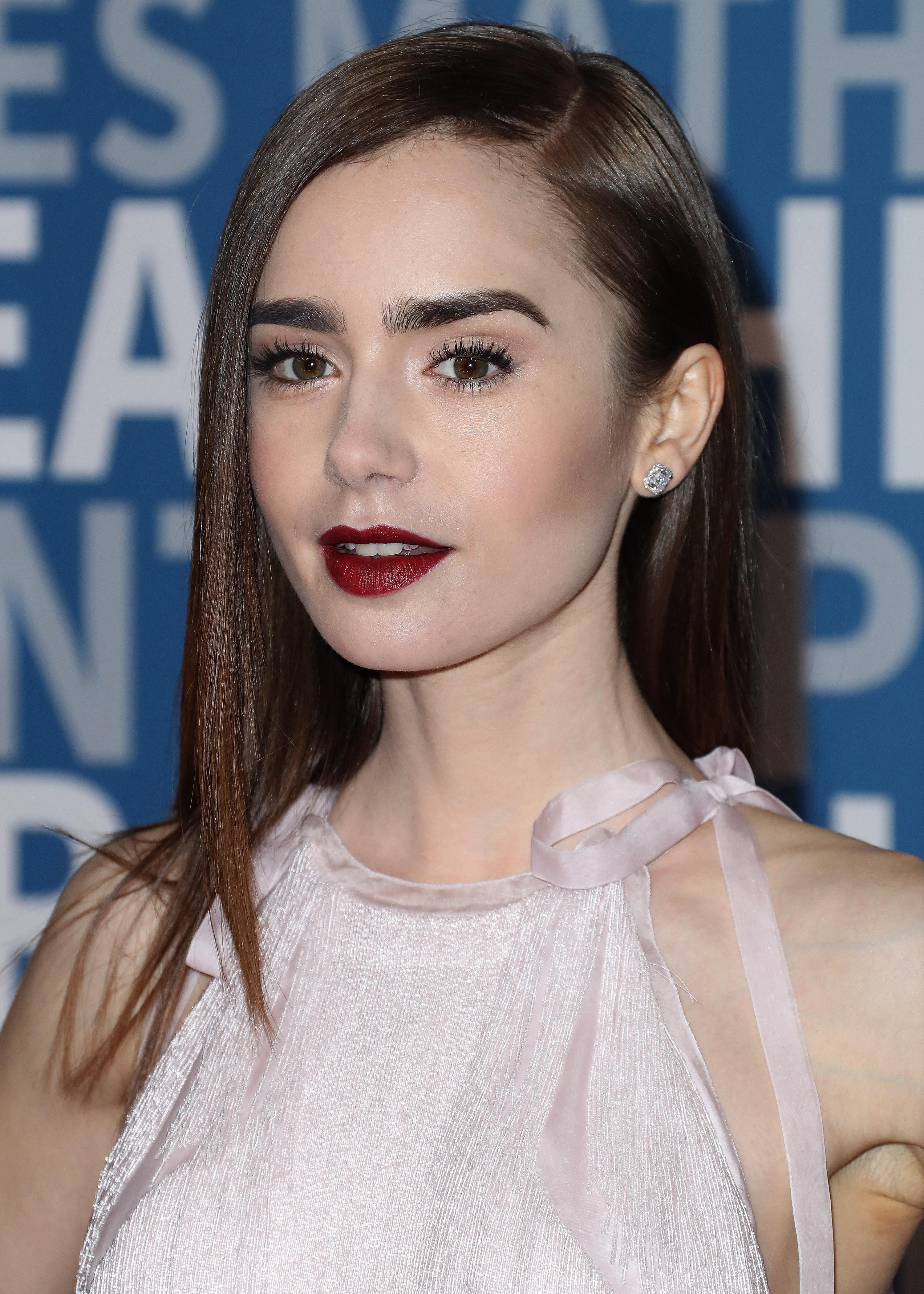 Lily Collins 2k