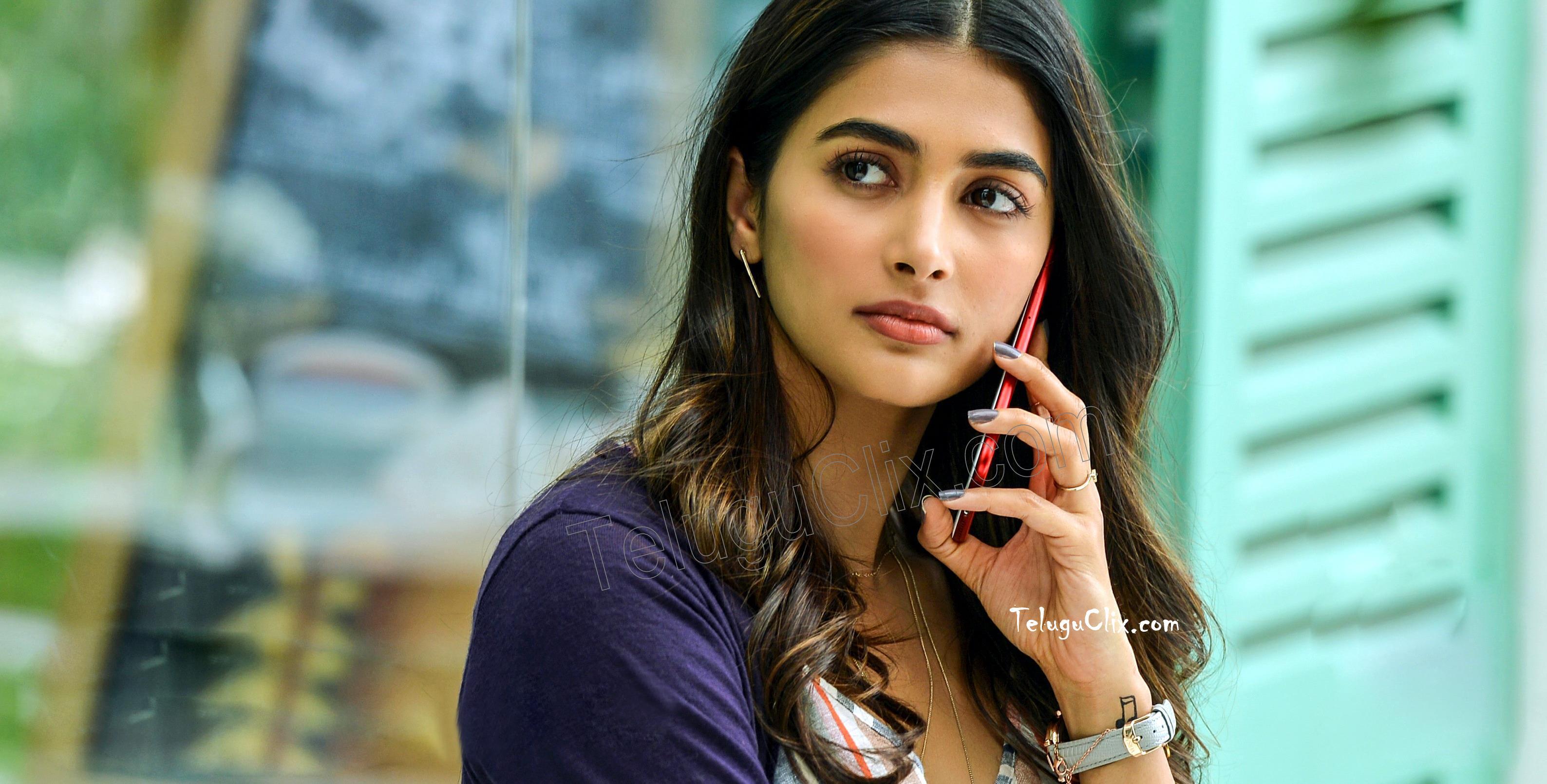Pooja Hegde Indian Actress 2k
