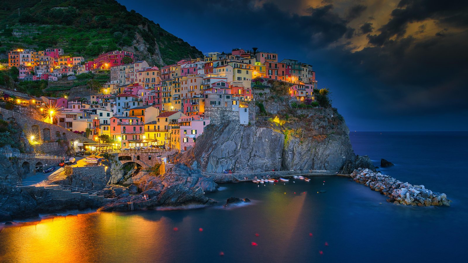 beautiful scene From Manarola Blue 2k 4k